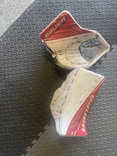 Bauer Supreme pro stock glove and blocker