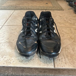 Black Men's Metal Low Top 4040