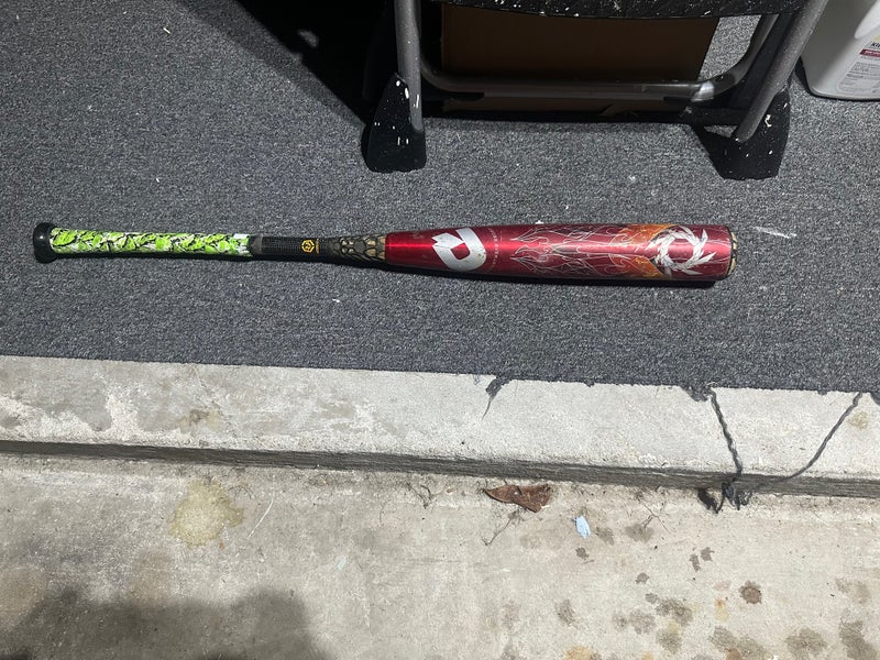 2015 DeMarini (-3) 30 oz 33" Voodoo Bat