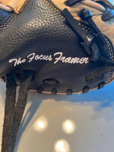 Used All Star Focus Framer Training Mitt