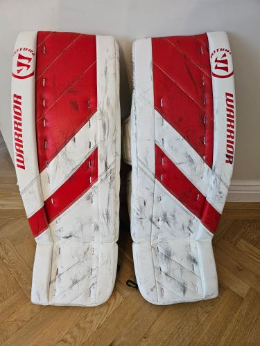 Used 33+1.5" Warrior Ritual G4 Goalie Leg Pads (red & white)