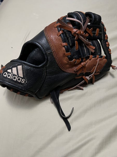 Adidas 12” Youth TS1200FBR Right-handed throw First Baseman’s Mitt