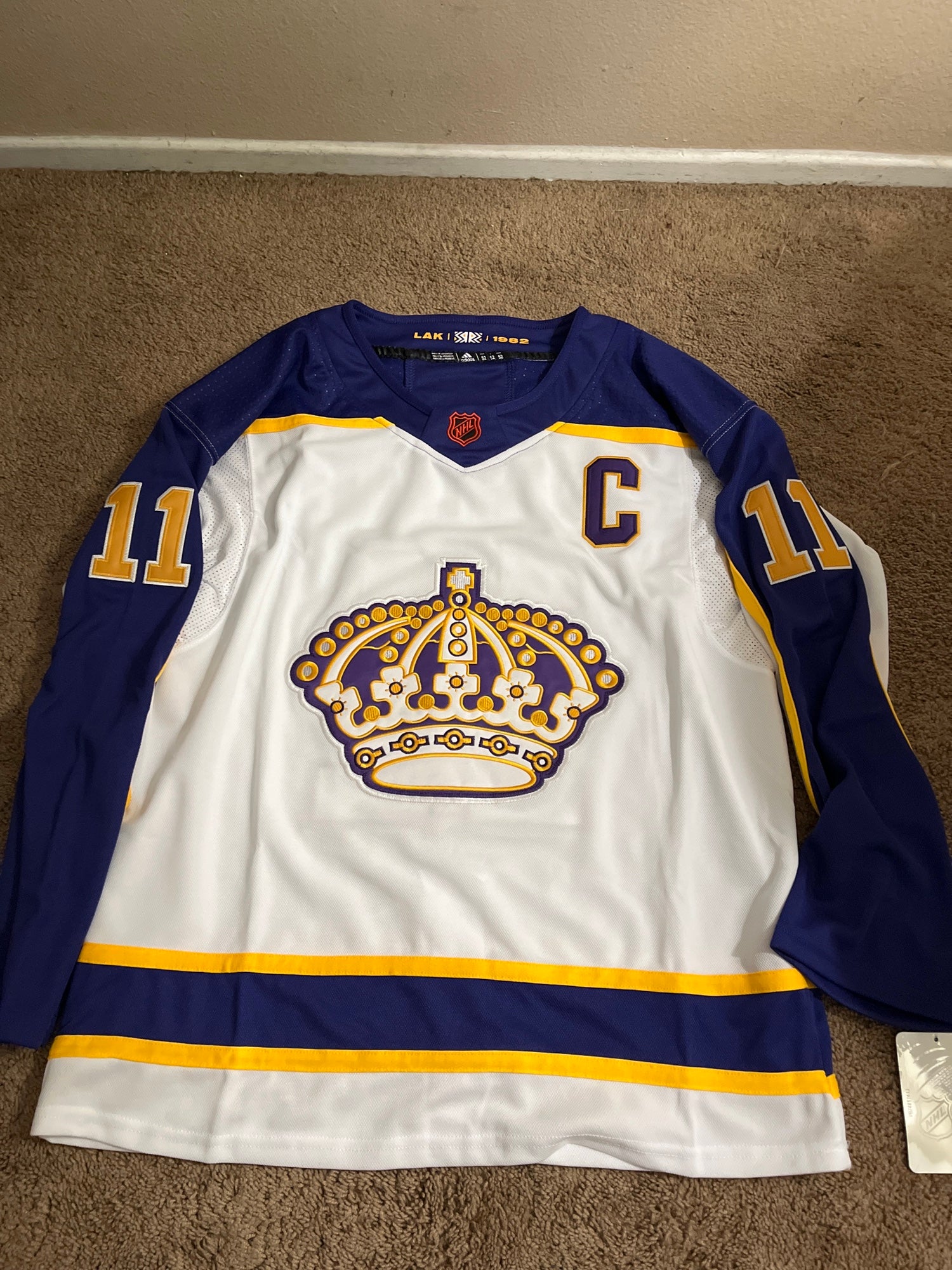 Adidas Authentic Los Angeles Kings Reverse Retro Jersey Size 52