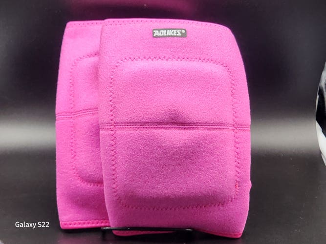 New Aolikes Fuchsia Pink Safety Knee Support Sport Gym Knee Pads for Volleyball
