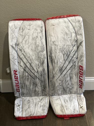 Senior Medium Bauer Vapor 3x Goalie Leg Pads