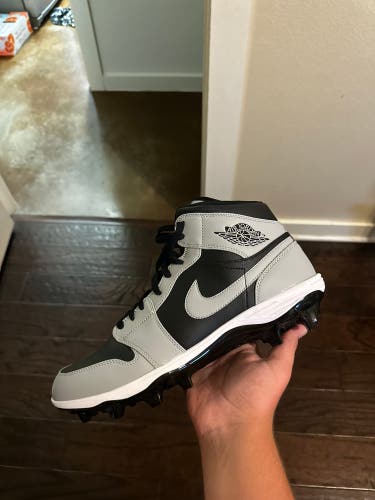 Nike Jordan 1 Mid Cleat(will Accept Offers)