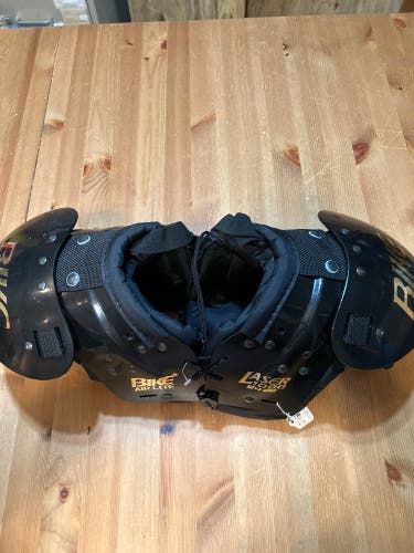 Bike AirLite Hard shell football shoulder pads  Laser 1000        -  2