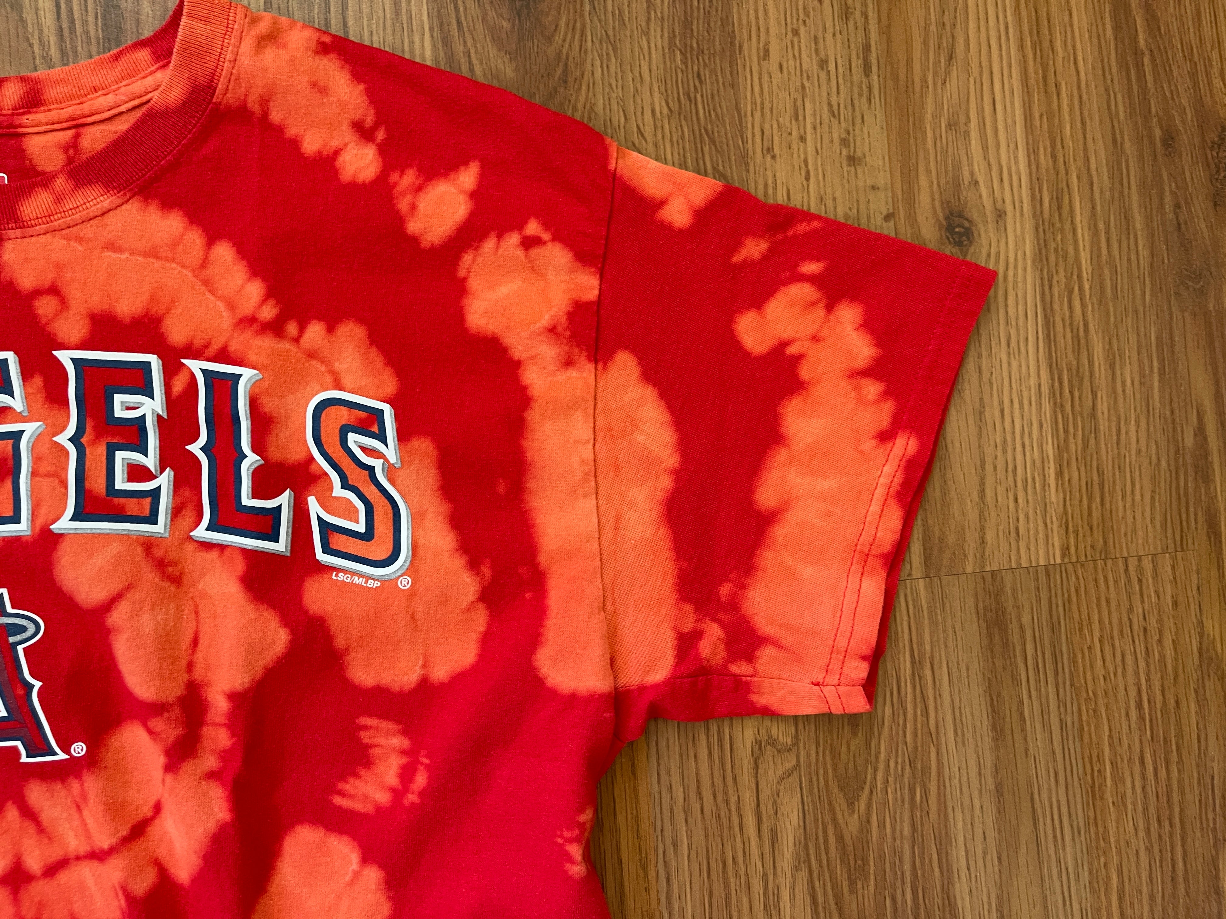 Los Angeles Angels MLB BASEBALL REVERSE TIE DYE Red Size Large T Shirt