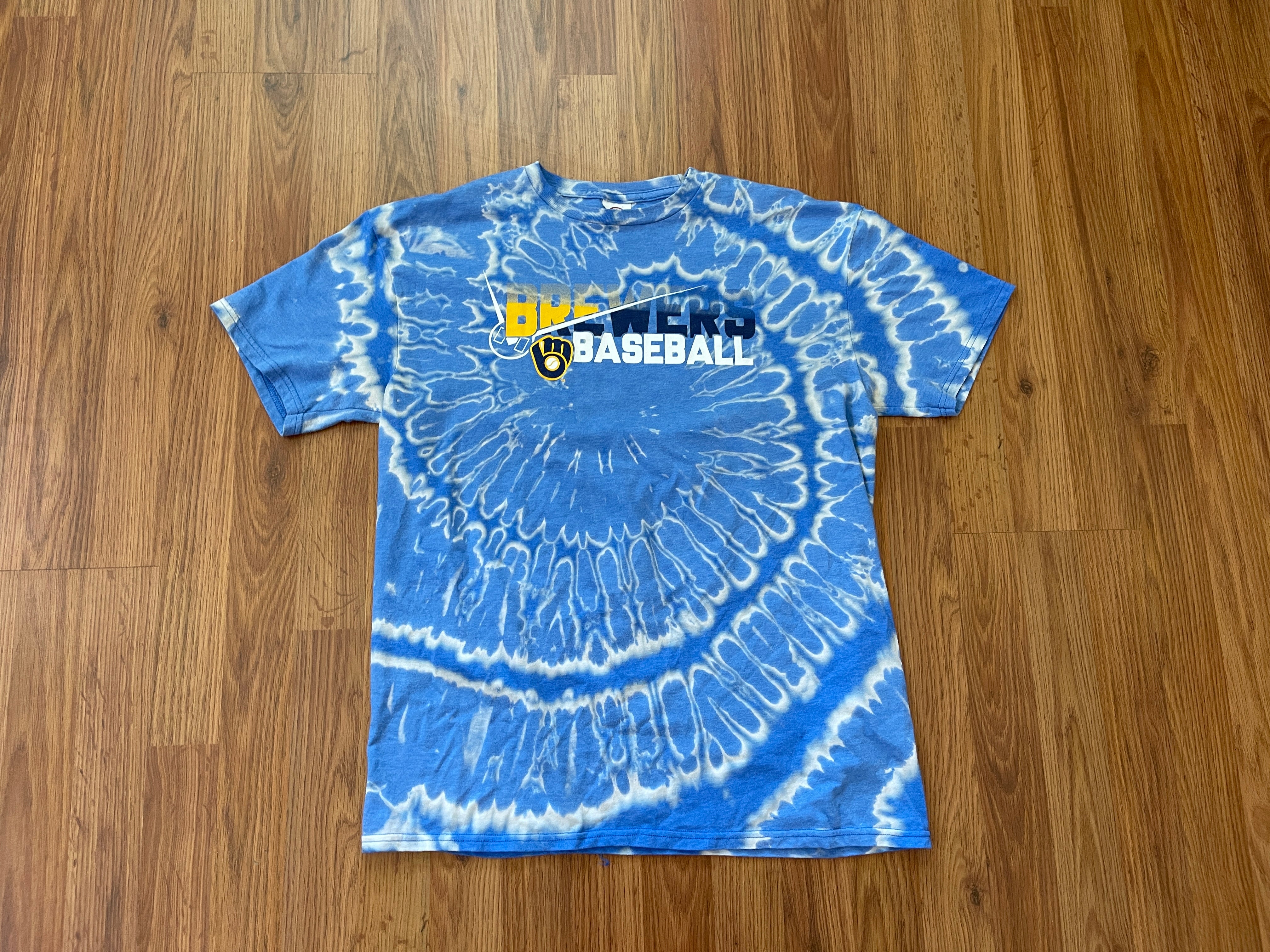 CustomCat Milwaukee Brewers Retro MLB Tie Dye T-Shirt SpiderRoyal / S