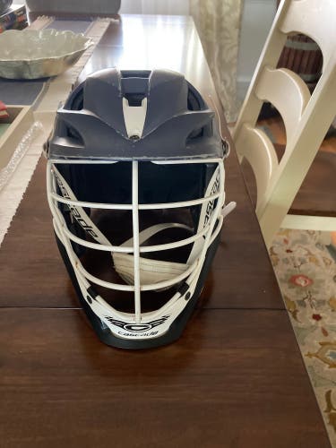 Player's Cascade S Helmet