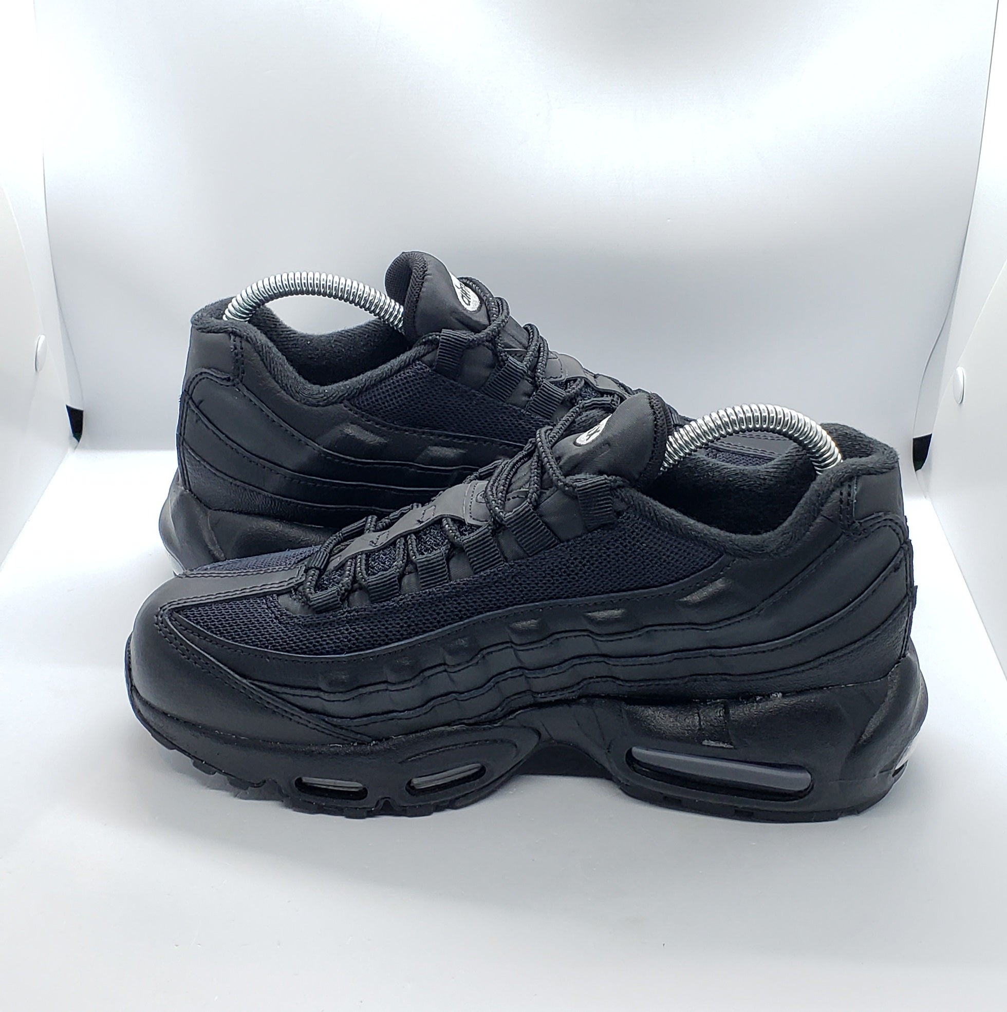 nike air 95 size 8