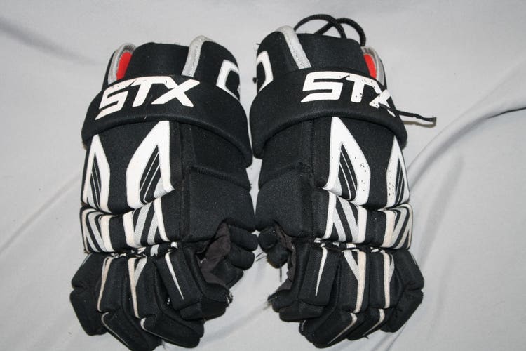 Used Player's STX Stinger Lacrosse Gloves Medium