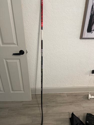 Senior Left Hand P28 Pro Stock Vapor Hyperlite Hockey Stick