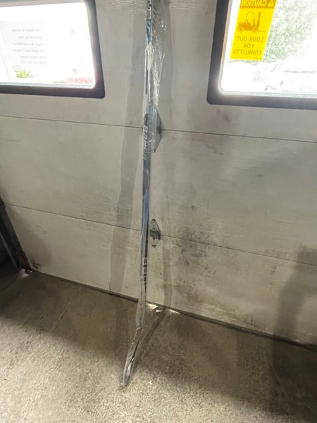 Senior New Right Handed Bauer Nexus 1N Hockey Stick P88