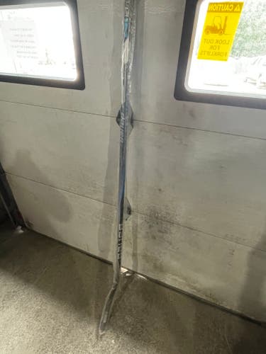 Senior New Right Handed Bauer Nexus 1N Hockey Stick P92
