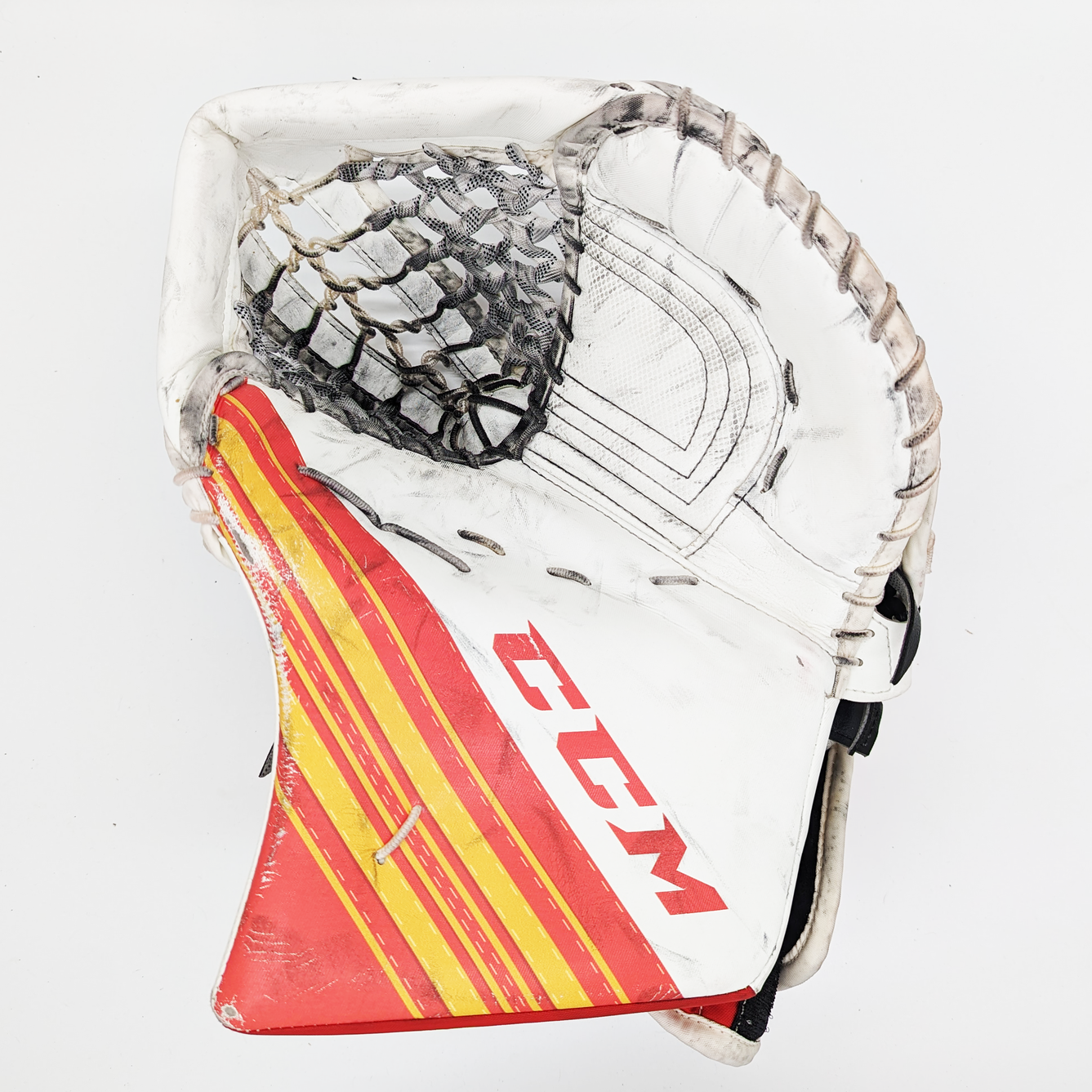 Used Regular CCM EFlex 5 Pro Stock Goalie Glove