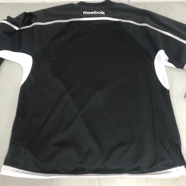 NEW LA Kings mens medium game jersey | SidelineSwap