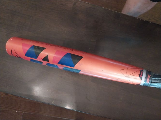 Used BBCOR Certified 2022 Louisville Slugger Composite Meta Bat (-3) 29 oz