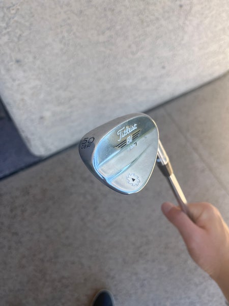 Men's Right Handed 50 Degree BV Vokey SM7 Wedge