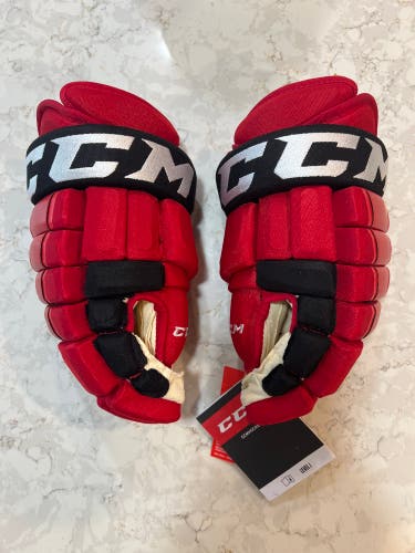 New Carolina Hurricanes 14" CCM HG97 Pro Stock Gloves