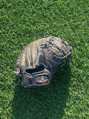 Right Hand Throw 33.5" CM3000SBK Catcher's Glove