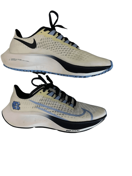 Dallas Cowboys Nike Unisex Zoom Pegasus 37 Running Shoe - White