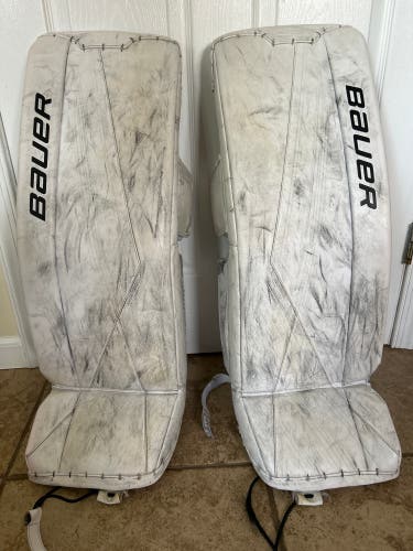Used 32" Bauer Goalie Leg Pads