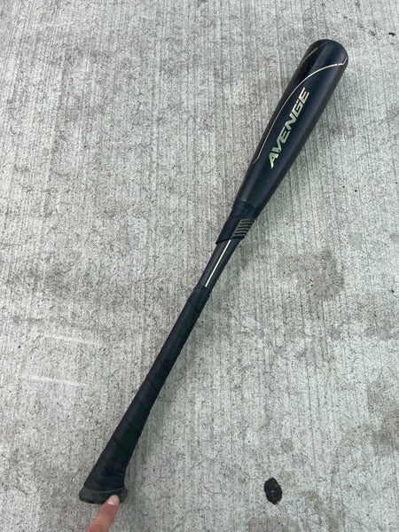 Used USSSA Certified AXE Avenge Composite Bat -10 19OZ 29"
