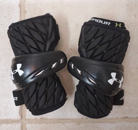 Used Large Under Armour VFT Arm Pads