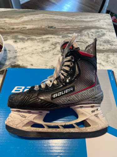 Bauer Vapor X shift pro skates W/ Extra Steel