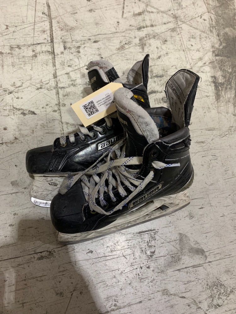 Junior Used Bauer Supreme 190 Hockey Skates D&R (Regular) 2.5