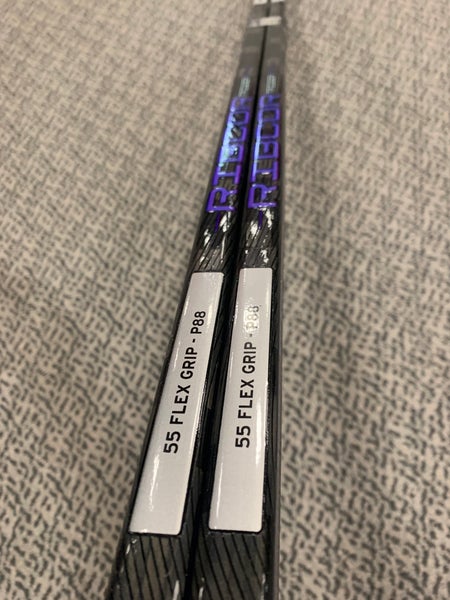 2 Pack - Easton V3 LH 55 Flex P88 - RC96 | SidelineSwap