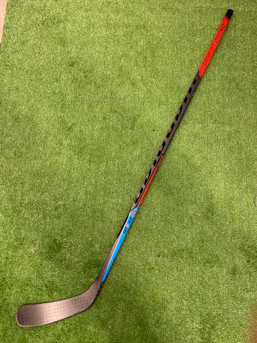 New Intermediate Warrior Right Hockey Stick