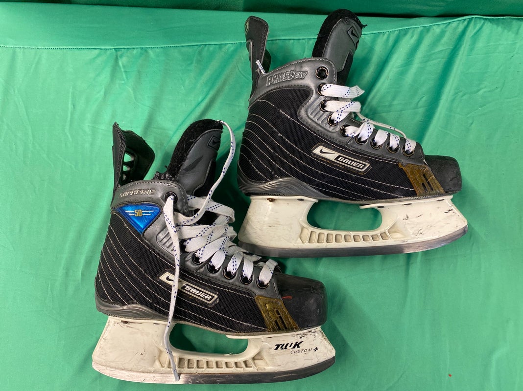 Youth Used Bauer Supreme Hockey Skates 2.5