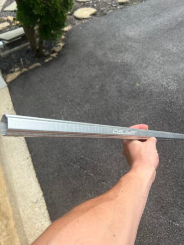 Maverick caliber lacrosse shaft