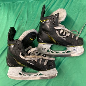 CCM Tacks 3052 Hockey Skates | Junior 3.0 | Regular