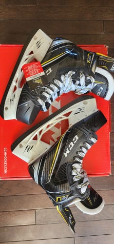 New CCM AS1 Tacks Skates Size 8