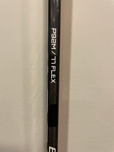 Used Left Hand P92M  Vapor Hyperlite Hockey Stick