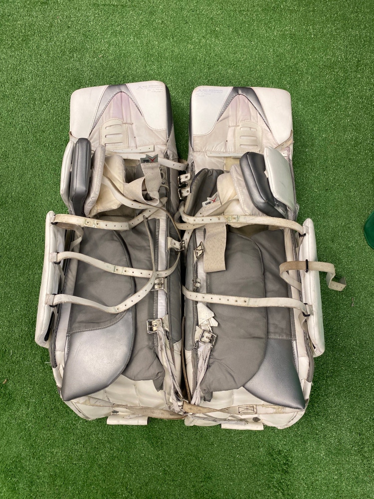 Used 36" Bauer Goalie Leg Pads Retail