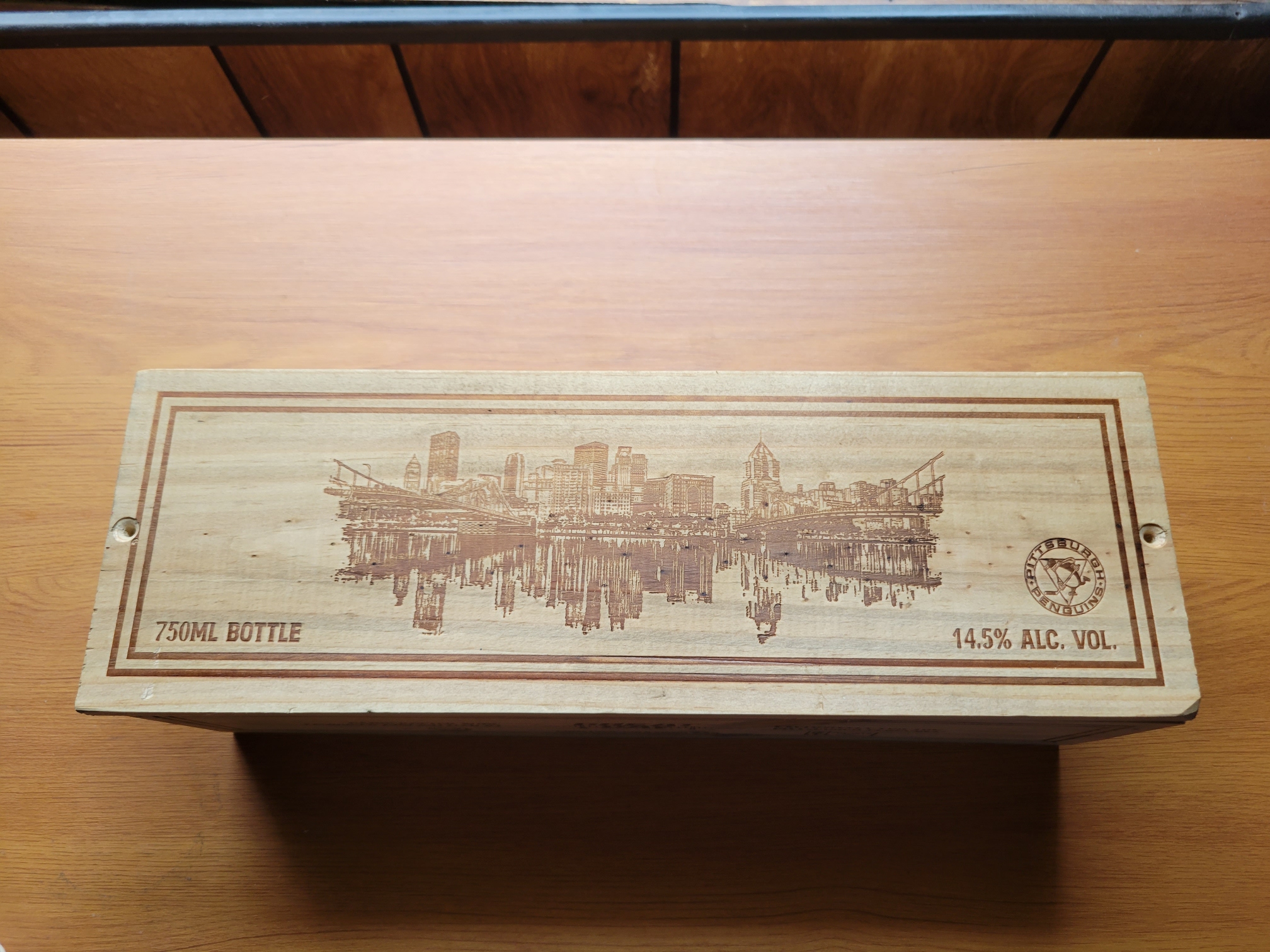 Pittsburgh Penguins Great Day Napa Valley Wine Wooden Box
