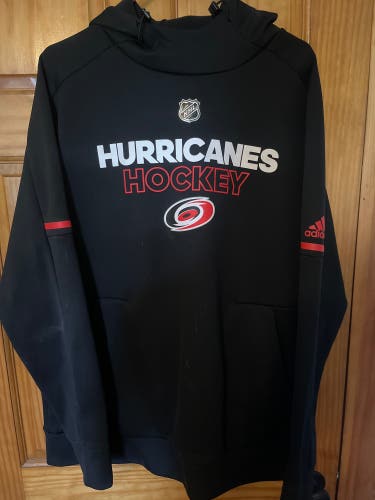 Carolina Hurricanes pullover hoodie