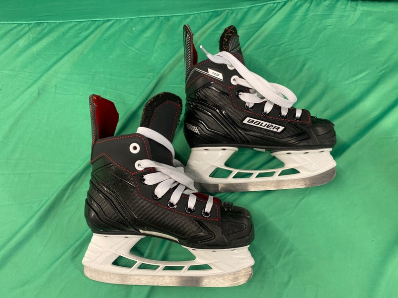 Youth Used Bauer NSX Hockey Skates 12Y