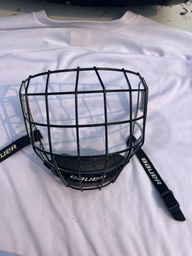 Medium Bauer Full Cage Profile II Facemask