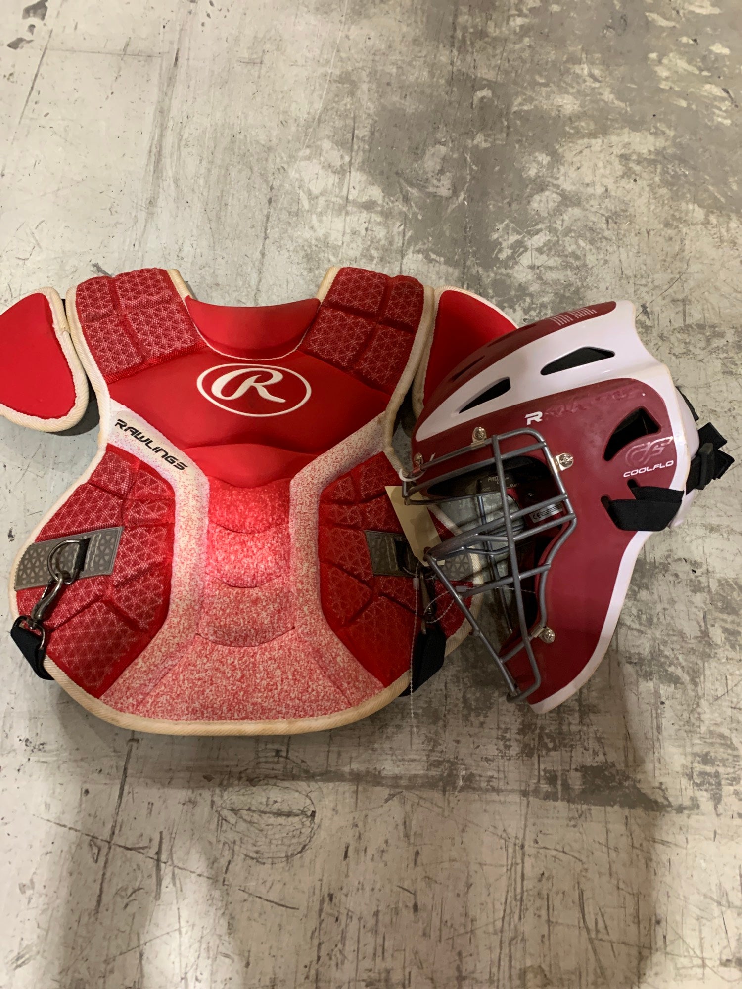 Rawlings Youth Velo Series Catchers Helmet 