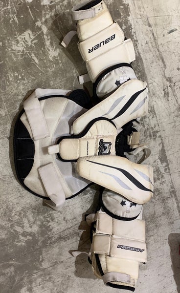 Youth Used Small Bauer Prodigy Goalie Chest Protector