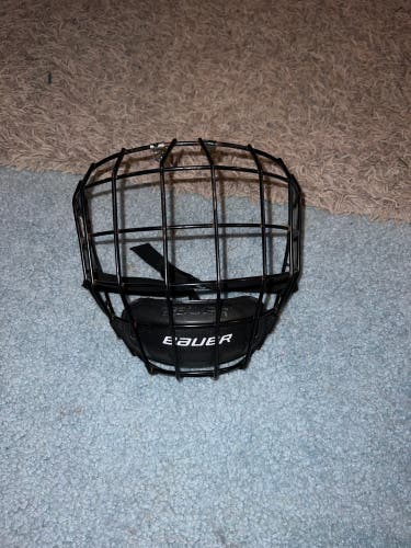 Medium Bauer Full Cage Profile II Facemask