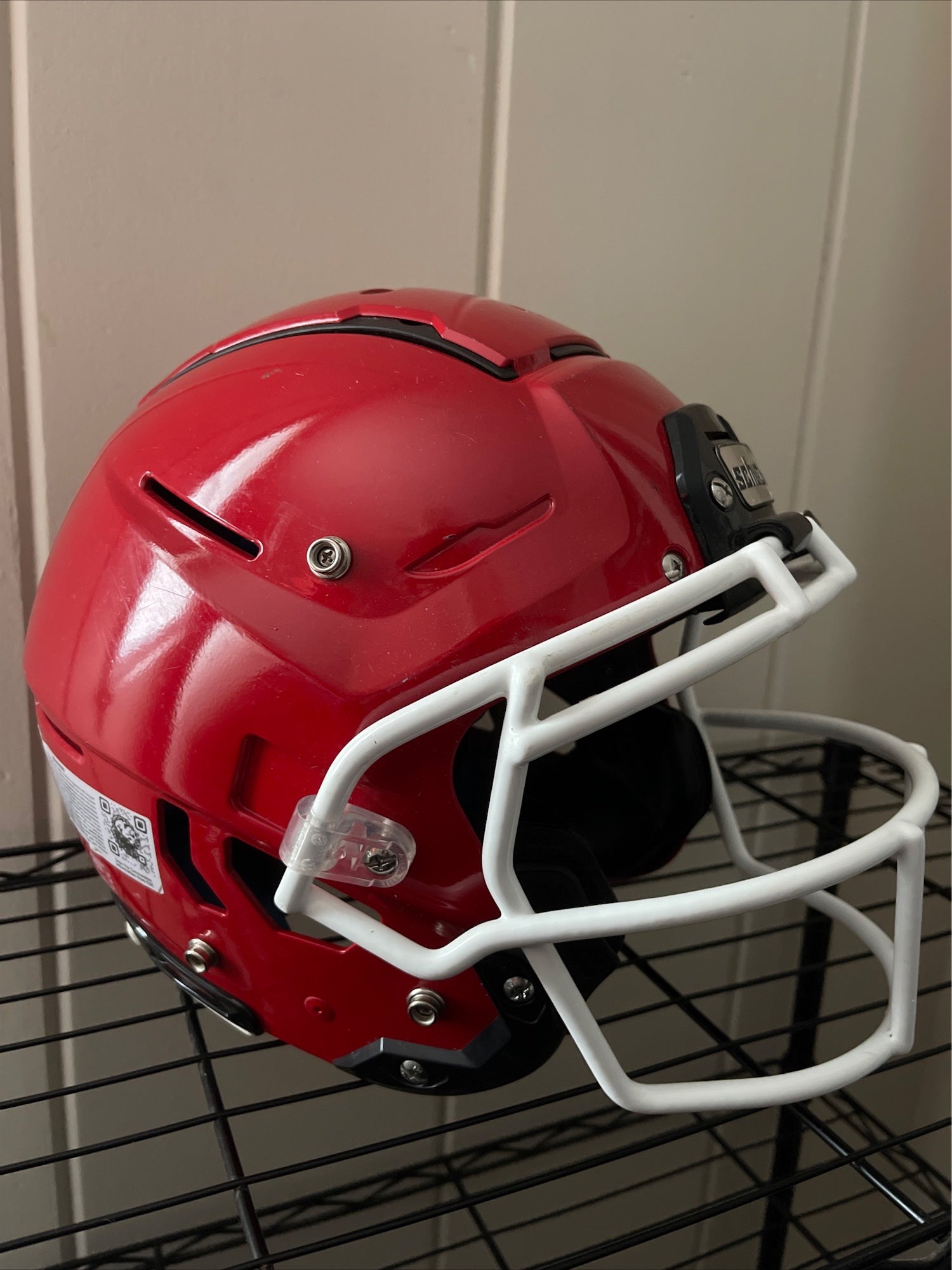 Schutt F7 VTD Adult Football Helmet with Facemask