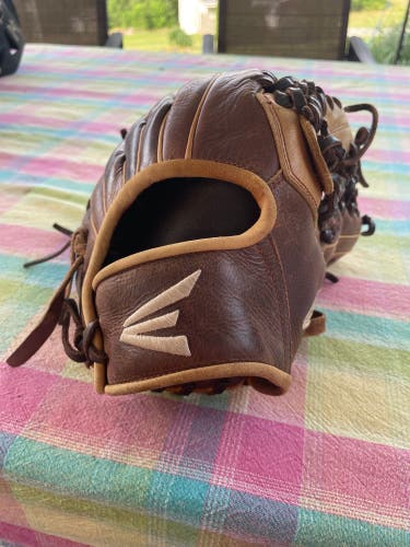 Infield 11.75" Core Baseball Glove