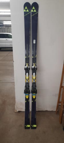 Used Unisex 2016 Fischer 188 cm Racing RC4 World Cup GS Skis With Bindings Max Din 17