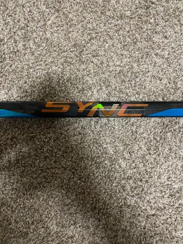 Intermediate Left Hand P92M Nexus Sync Hockey Stick